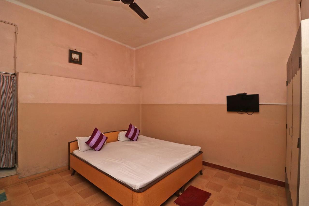 Spot On 39527 Hotel Saraogi Spot Gaya Exterior foto